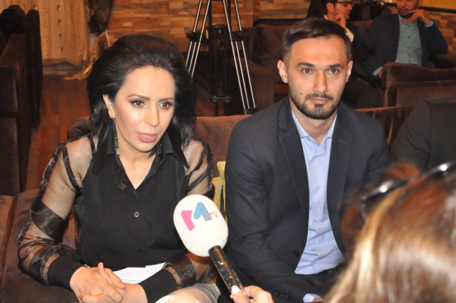 Yerli məşhurlar modelyerə dəstək oldu - fotolar