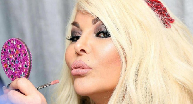 Aygün Kazımovanın fotosessiyasından görüntülər - video