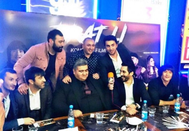 Bakıda "Brüs Li" ilə görüşmək üçün izdiham oldu