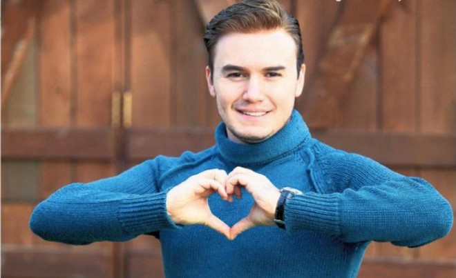 Mustafa Cecelinin yeni sevgilisi