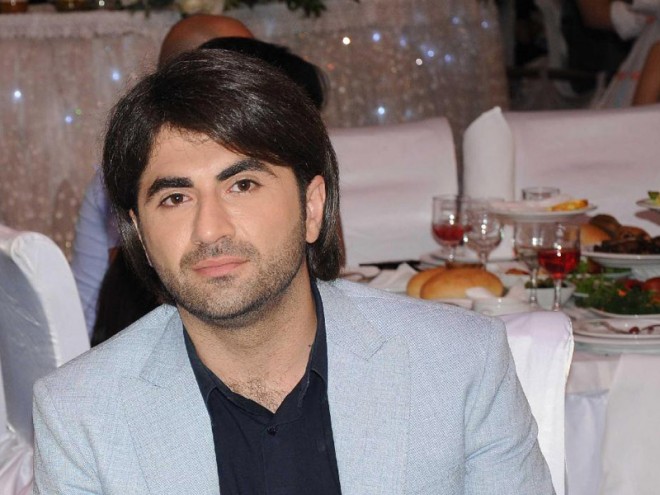 Zaur analar üçün oxudu - video