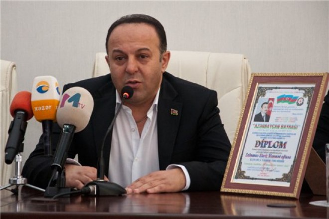 Elariz onu parodiya edən şəxsə qadağa qoydu