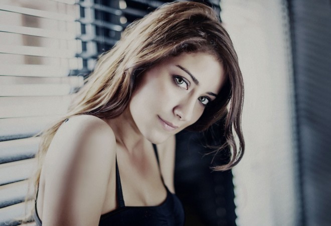 Hazal Kaya Yunanıstanda - foto