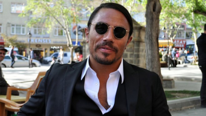 Duztökmə hərəkəti ilə məşhurlaşan Nusret saatına sərvət ödədi