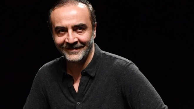 Türkiyəli aktyor Bakıda konsert verəcək - foto