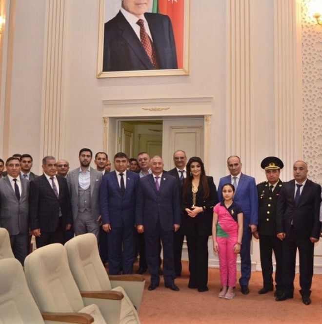 Nazpəri Dostəliyeva və Namiq Qaraçuxurlu Cəlilabadda - foto