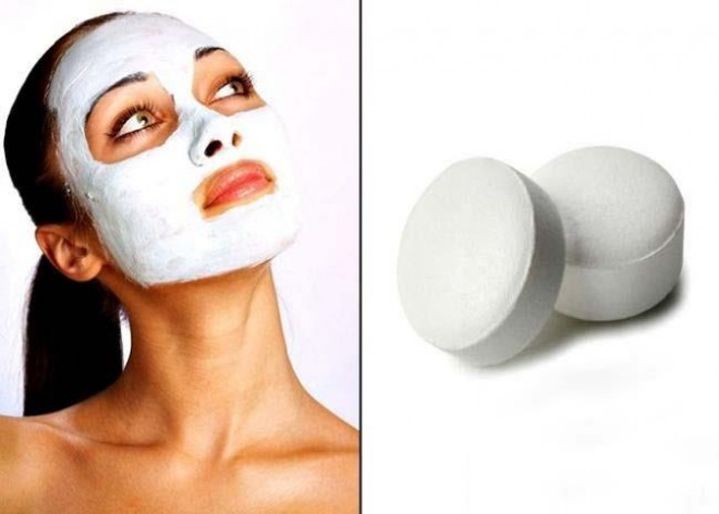 Səpkilər üçün bal ve aspirin maskası