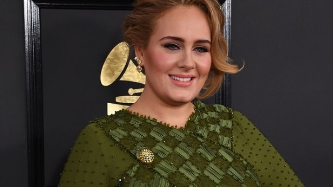 Adel özünü qocaltdı - foto