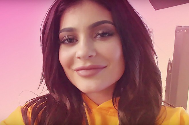 Kayli Cennerin yeni şousu - video