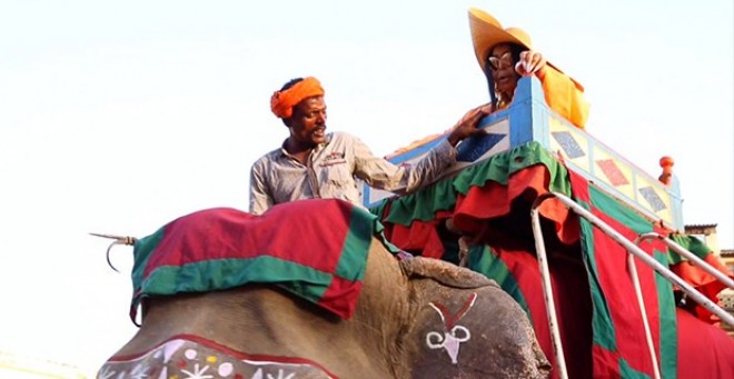 Bülent Ersoyu ilan sancdı