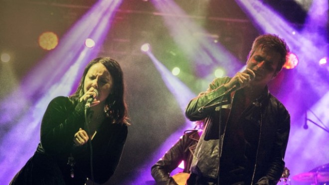 Məşhurlar eyni səhnədə