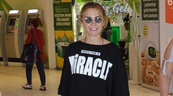 Məşhur aparıcı: “Evlilik üçün çox sevmək lazımdır”