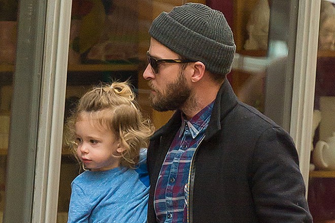 Castin Timberleykin ailəsi paparatsilərin hədəfində - fotolar