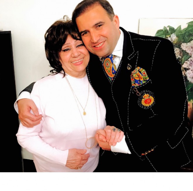 Hacı Nuran xalq artistinin nəvəsinə də yardım edəcək