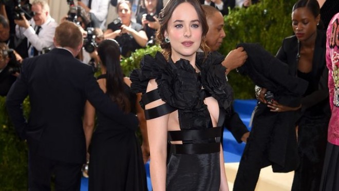 &nbsp;"Bozun əlli çaları" serialının aktrisasının seksual obrazı - fotolar