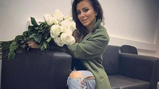 Ani Lorak seksuallığı ilə göz oxşadı - foto