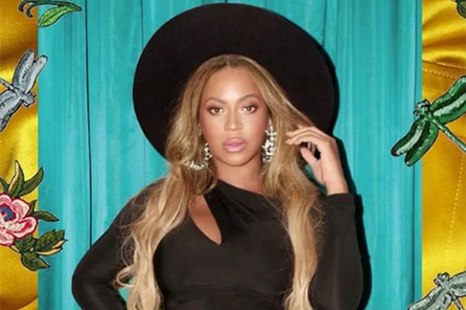 Beyons İnstaqramda seçdiyi geyimləri yayımladı - fotolar