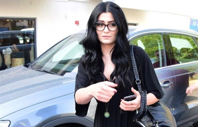 Deniz Çakır: "İçimdən gələn hər şeyi paylaşıram"