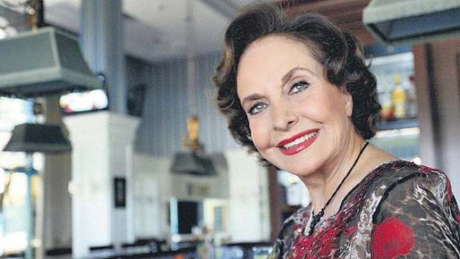 Məşhur sənətçi iflic oldu