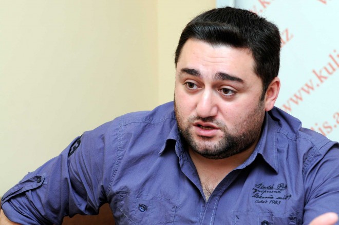 Müşviq Şahverdiyev mahnı oxudu