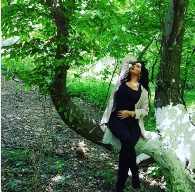 Lətifə Soyuöz: “Havada sevgi ətri var" - foto