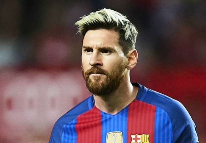 Messi 30 milyona otel aldı