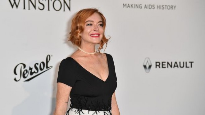 Lindsi Lohan zərgərliyə başlayıb?