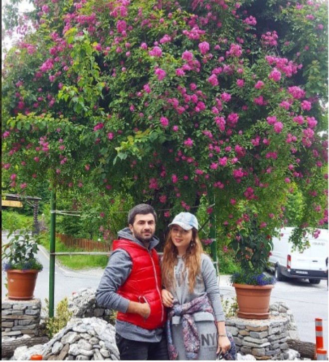 Azərbaycanlı aparıcılar belə dincəlir – fotolar