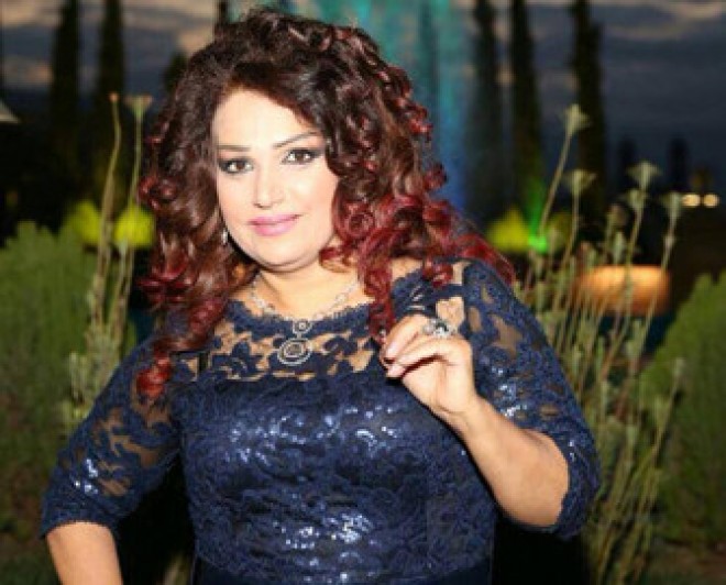 Mənzurə Musayeva qızını nişanladı: "Doğma ata anası nə vaxt məsləhət bilsə..."