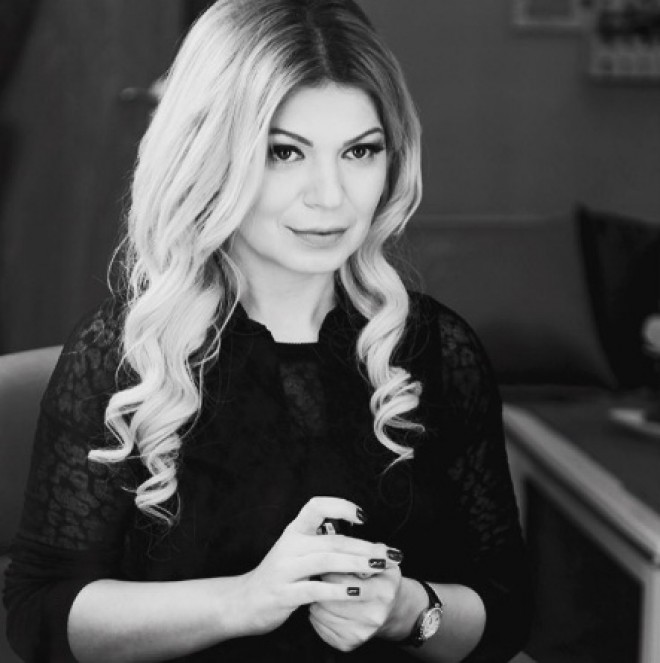 Zümrüd Qasımova: “Uzun zaman səhərlər bədbəxt oyanırdım, sonra…”