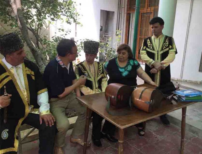 Azərbaycan Aşıqlar Birliyində çinli alimlə görüş