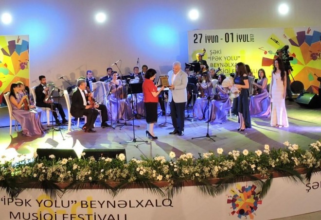 Şəkidə “İpək Yolu” Beynəlxalq Musiqi Festivalı başladı – fotolar&nbsp;