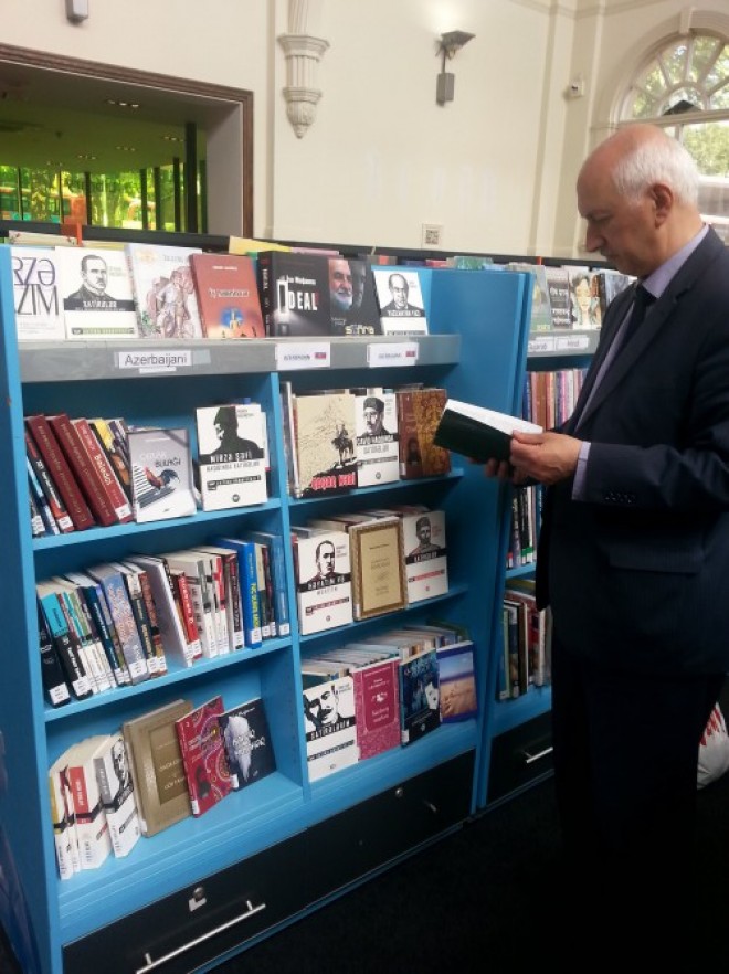 London kitabxanasında Azərbaycan bölməsi yaradılıb – fotolar
