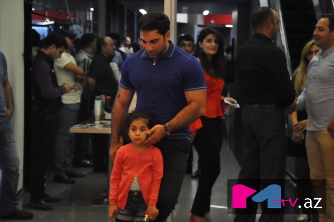 Kamil Zeynallı qızı ilə - fotolar