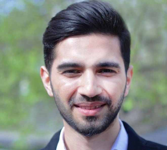 Ağ-qaraya bürünən Əhməd: “Bir ağlayan, bir də gülən tərəfi var” – foto