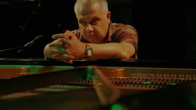 Əməkdar artist iki beynəlxalq festivala dəvət alıb