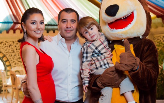 Safura ikinci dəfə ana olacaq - fotolar