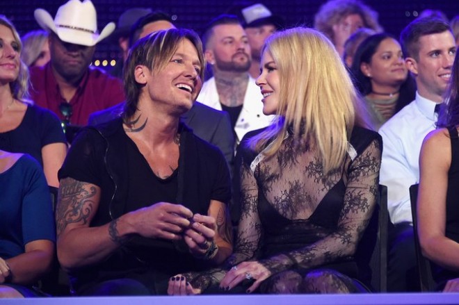 Nikol Kidman və həyat yoldaşı mükafatlandırma mərasimində - fotolar