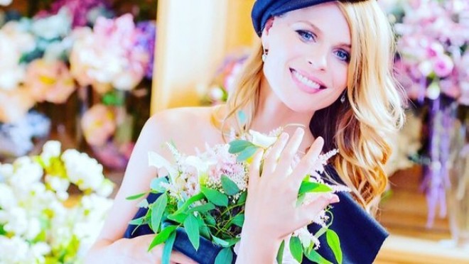 Olqa Freymut 3-cü dəfə ana oldu - foto