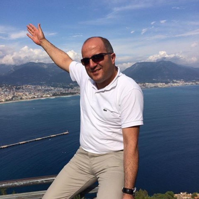 Eldəniz “Gərək” dedi