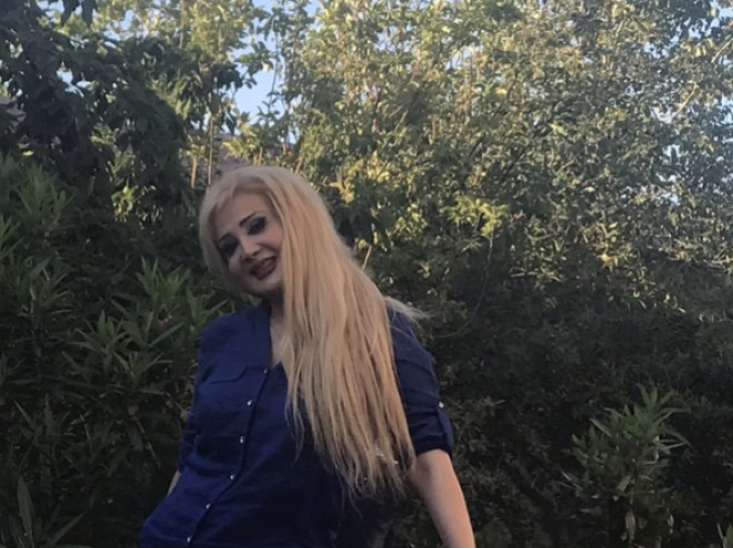 Məleykə Əsədovanın şortikdə fotoları