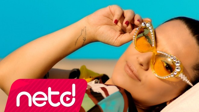 Demet Akalından yeni klip - video