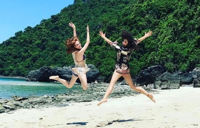 Elçinin tətil macəraları davam edir