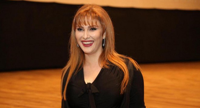 “Vicdan haqqı"nın Larisası: "Duş otağında gizli şəklimi çəkmək istəyirlər" 