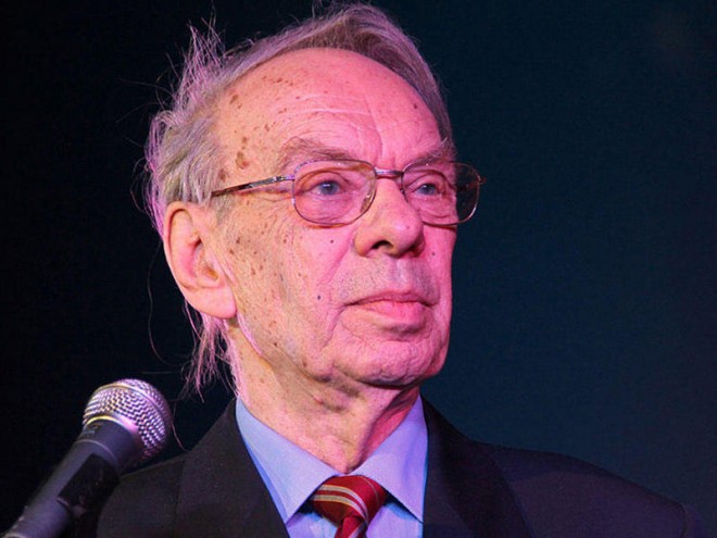 Aleksey Batalov vəfat etdi