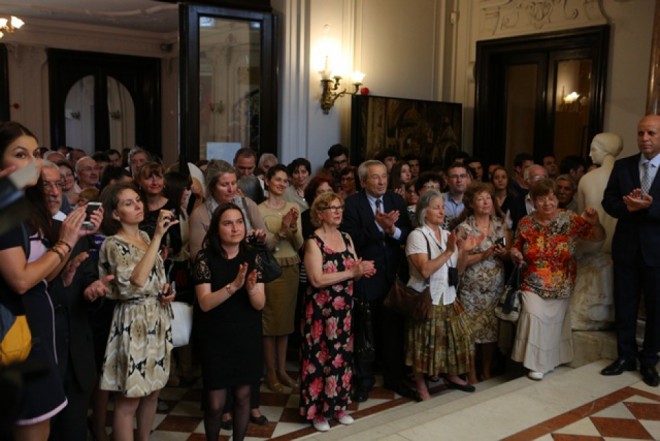 Sofiyada Azərbaycan xalçaları nümayiş olundu - fotolar