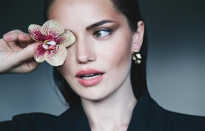 Fahriyenin adından Kamboçyada bir ailəyə ev quruldu