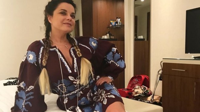 Nataşa Korolyova istirahətdə - foto