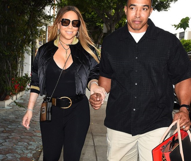 Meray Keri artıq çəkilərini gizlədə bilmədi - fotolar