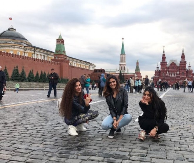 Pərvin Abiyeva Azərbaycanı tərk etdi - fotolar